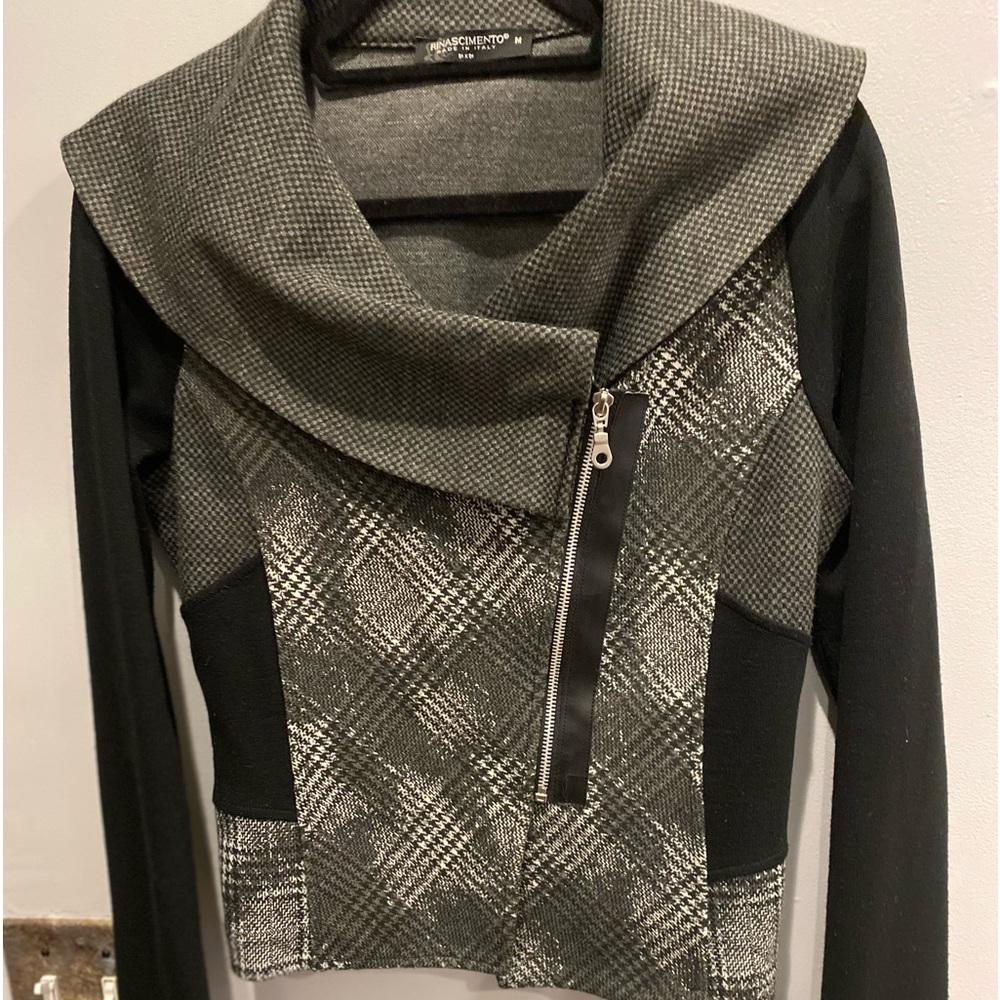 RINASCIMENTO JACKET, Made in Italy, Size Small, gray patterns & black. Stunning